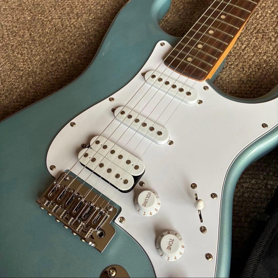 ギター Squier affinity Stratocaster IceBlue HSS