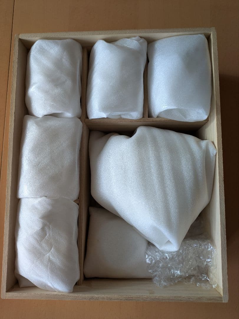 【希少・未使用】人間国宝作品　井上萬二 白磁 蓋付湯呑5客＋急須　 しおり共箱付