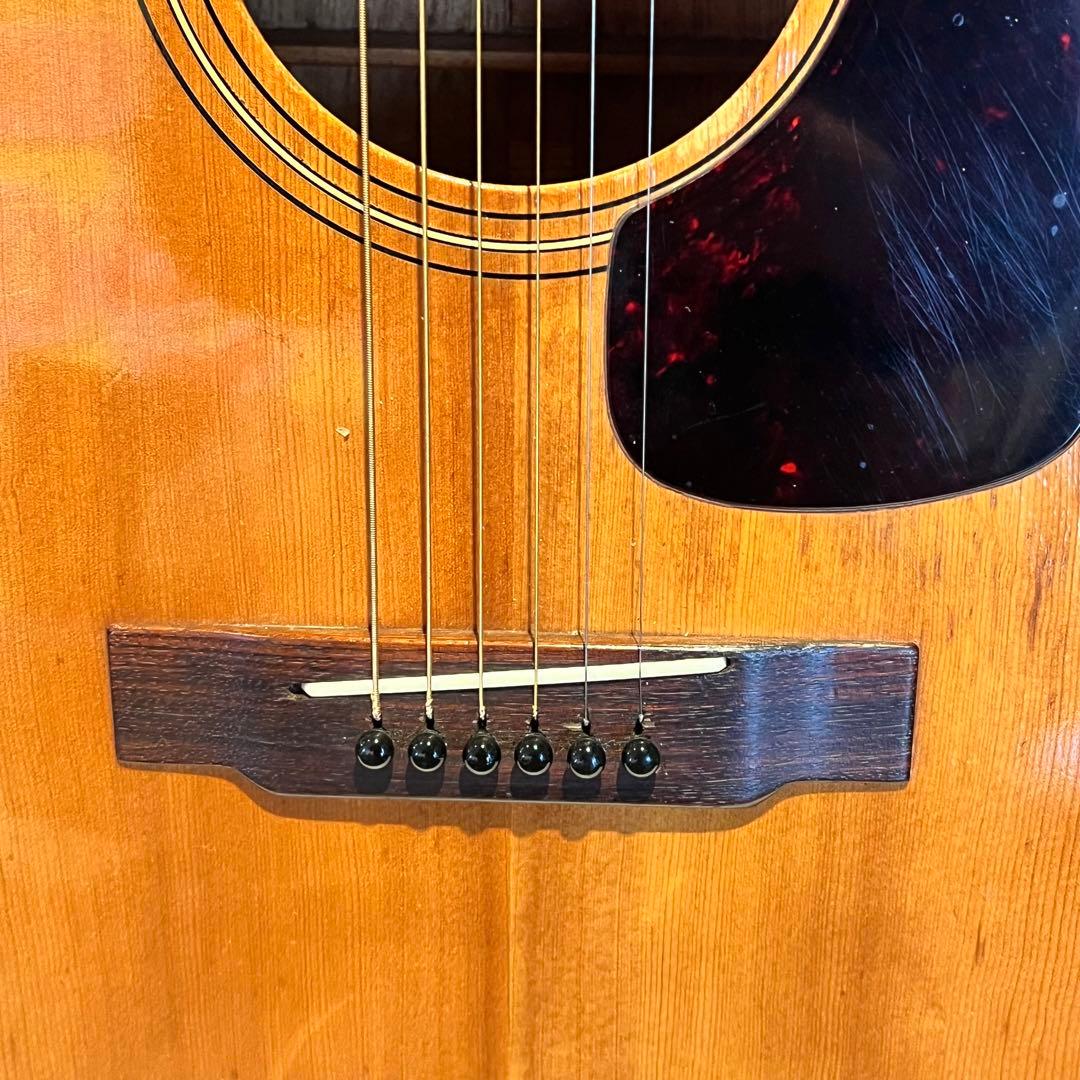 希少　YAMAHA FG-140 アコースティックギター　赤ラベル