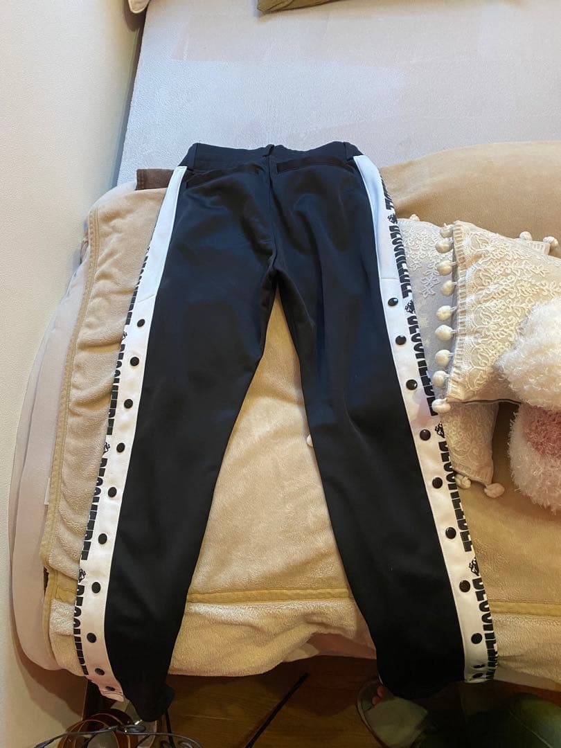 希少　美品become tree TAKUYA∞着用トラックパンツ　Mサイズ