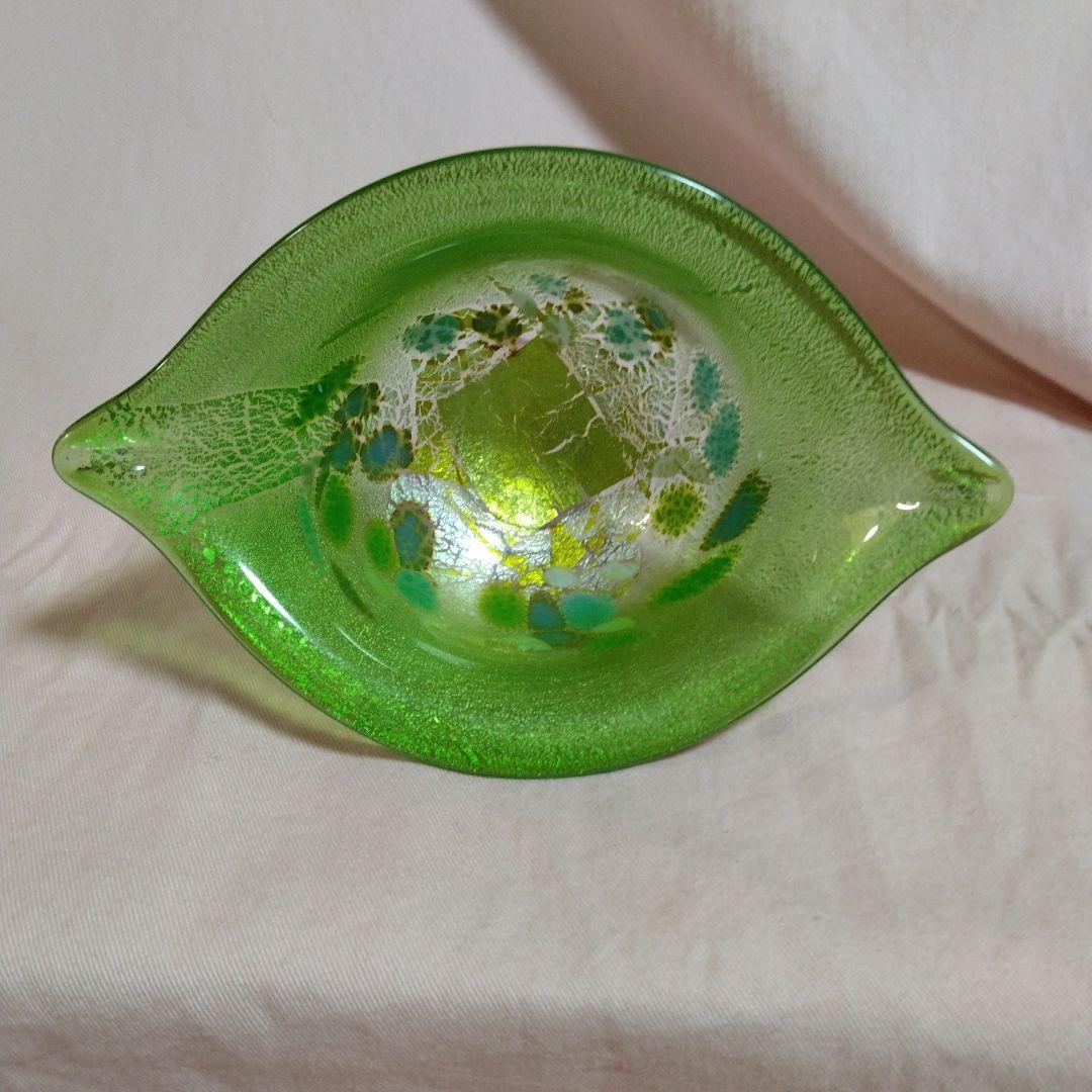 作家物　創作ガラス　 葉の形のガラス