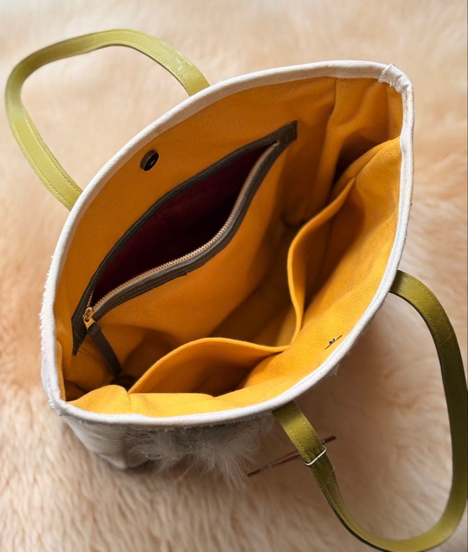 (手づくり)\"ふわふわ軽いネコ\"アップリケねこトートバッグ