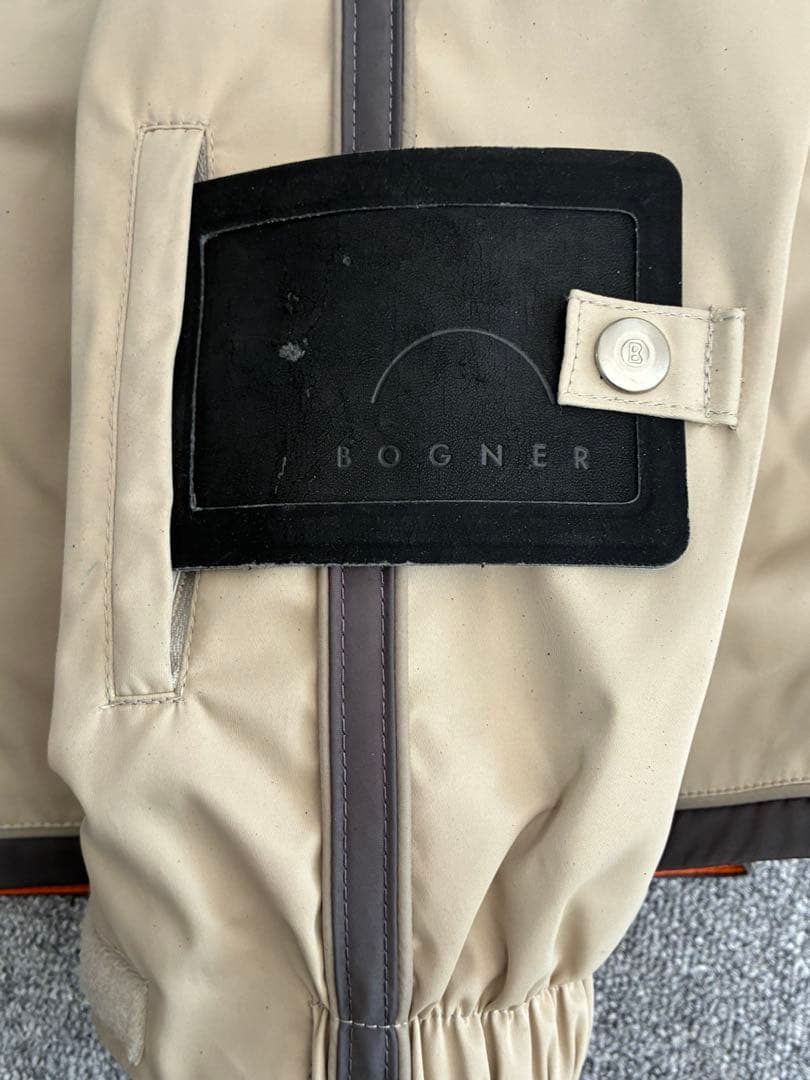 BOGNER ボグナー PHENX製スキー&スノボーウェア Mサイズ上下セット