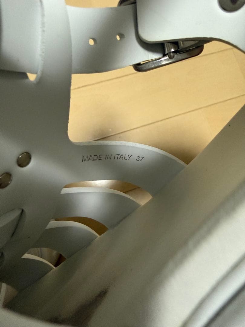 PRADA ラバーサンダル　ホワイト　箱付