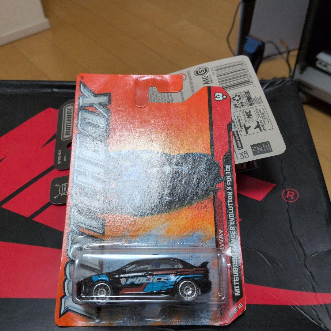 マッチボックス三菱ランサーPOLICE