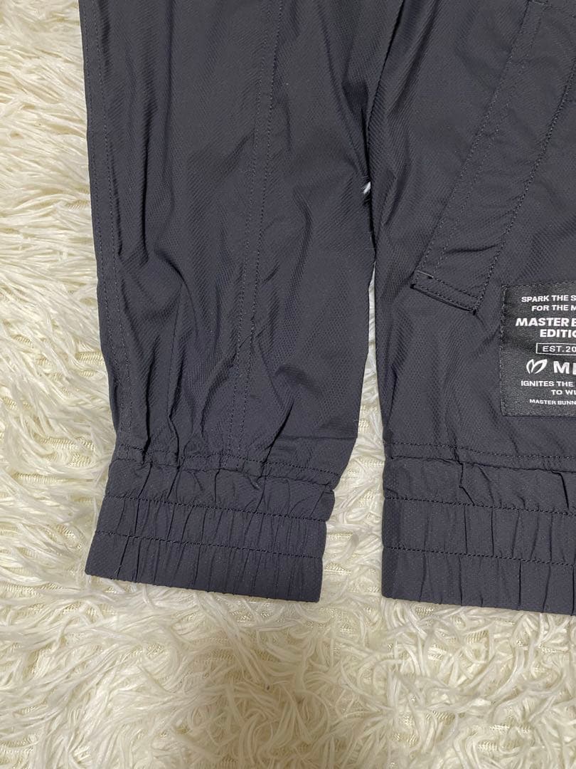 マスターバニーセレクションジップアップジャケットサイズ6