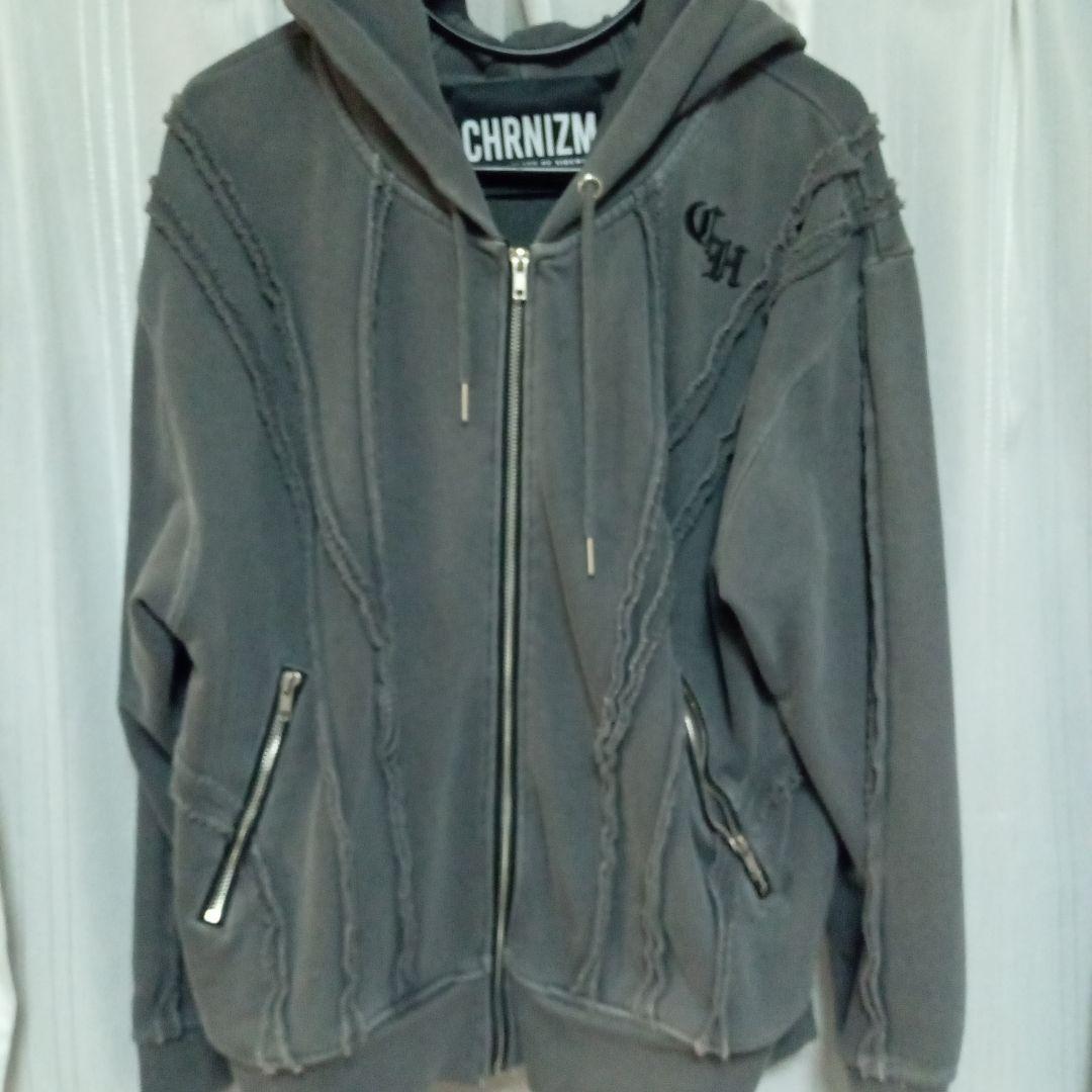 クロノイズム パーカー