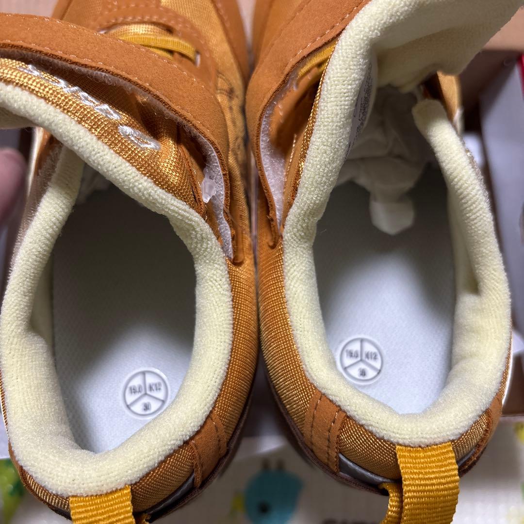 【新品タグ付き】asics アシックス アイダホ ミニ PM キッズ イーブイ