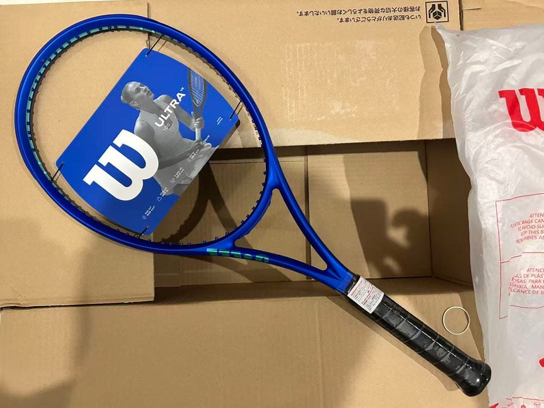 新品　ウイルソン Wilson テニスラケット ウルトラ 100 V5