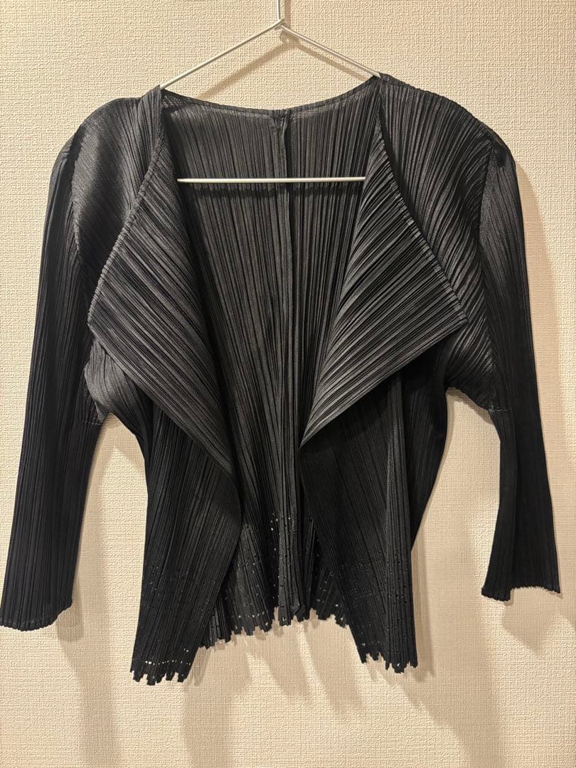 pleatsplease カーディガン　ブラック