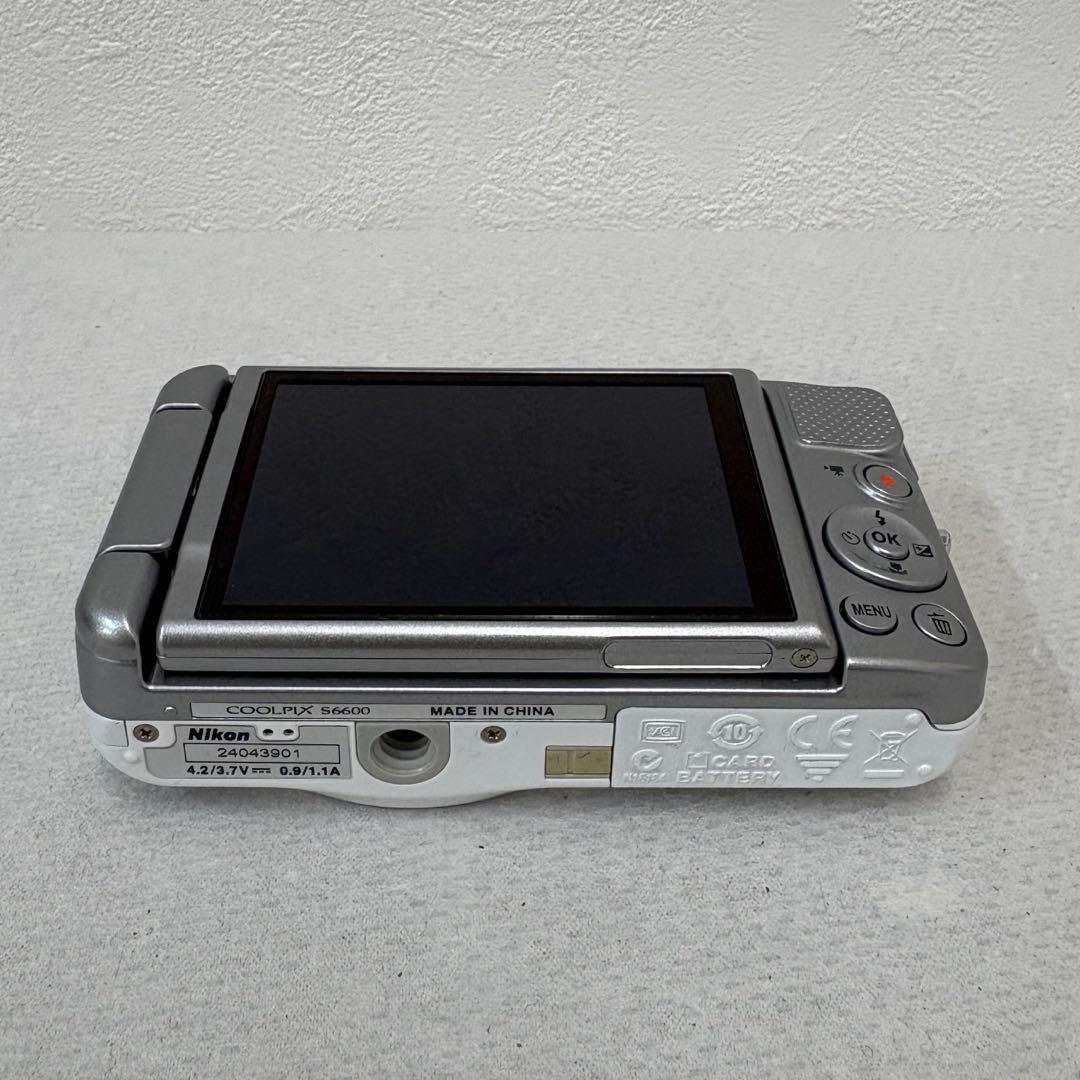 【美品稼動品】Nikon COOLPIX S6600 ホワイト　コンデジ