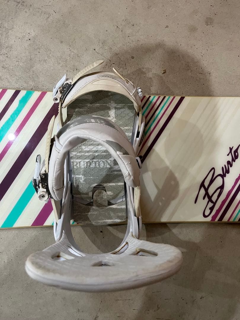 BURTON FEATHER 144㎝　ビンディング　BURTON 即日発送可能