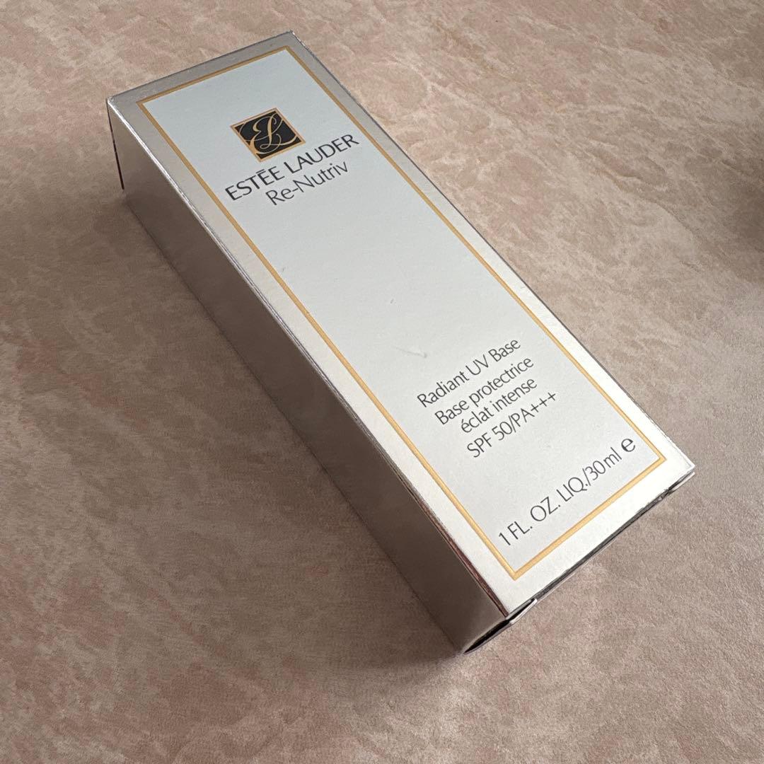 ESTÉE LAUDER Re-Nutriv Radiant UV Base
