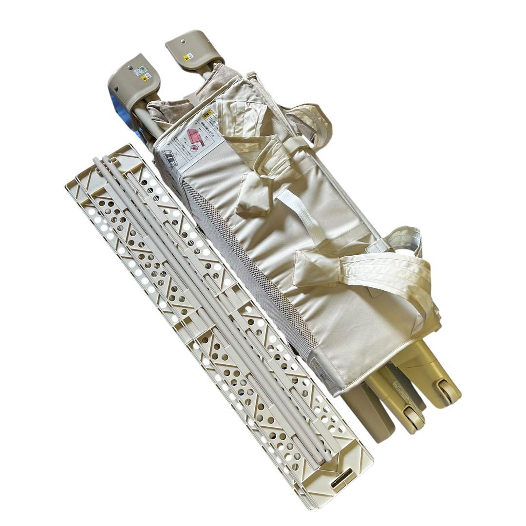 【美品】アップリカ ココネルエアープラス シュークリームGR ベビーベッド