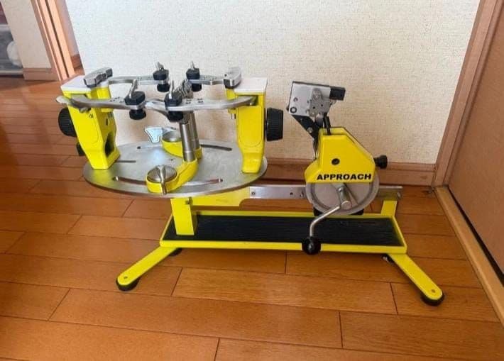 バドミントンストリングマシン / ガット張り機