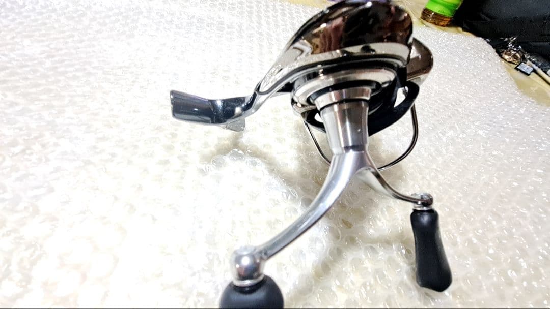 ストロ　ダイワ 18 イグジスト LT 2500S XH DH