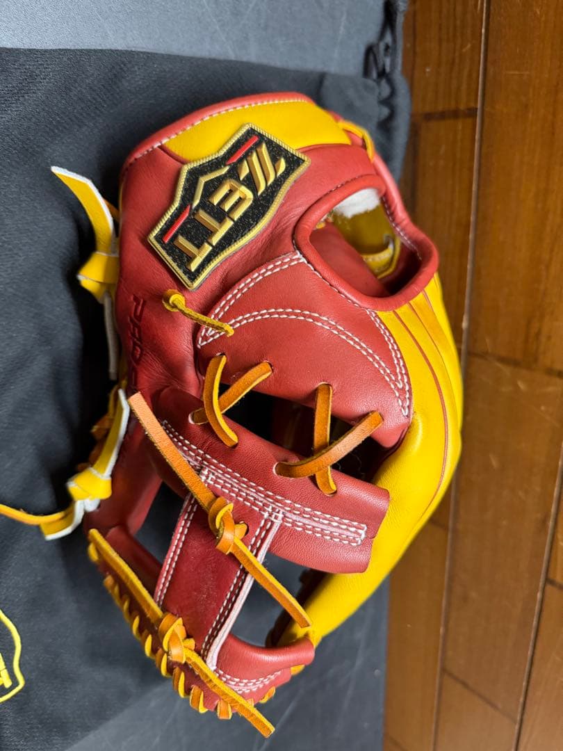 ゼット　プロステイタス軟式　内野手用　今宮モデル　湯もみ型付け済