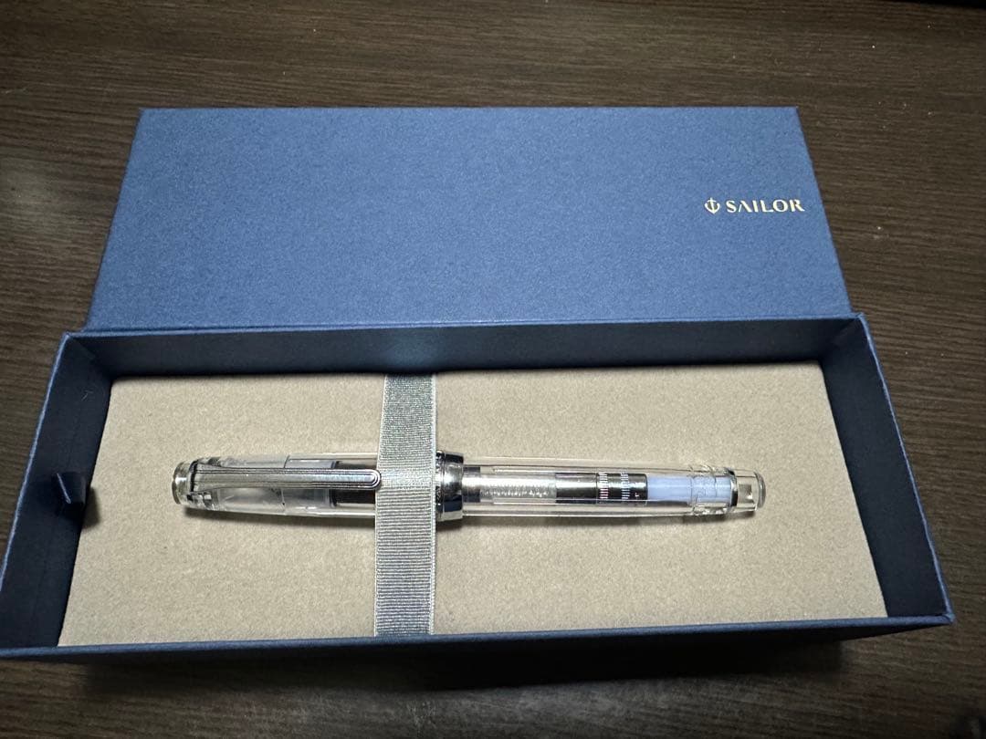 ヘ*ツ様 セーラー万年筆　プロフェッショナルギアスリム　スケルトン