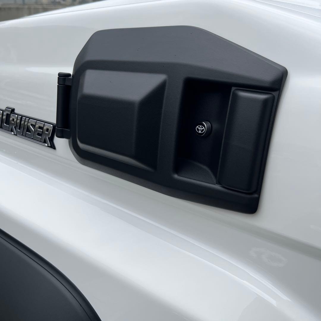 再再販ランクル70 GDJ76 セキュリティキー付リッドカバー　新型ランクル70