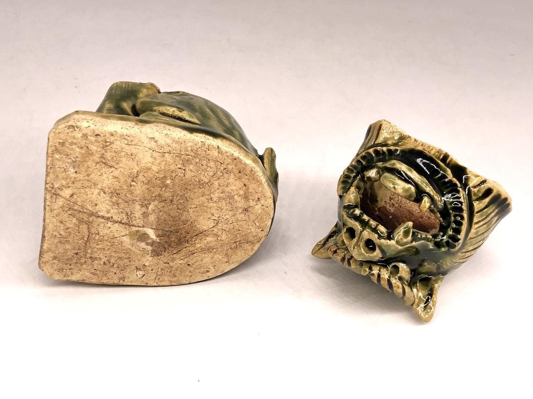 【 織部獅子香炉 】　骨董　漆塗箱付き