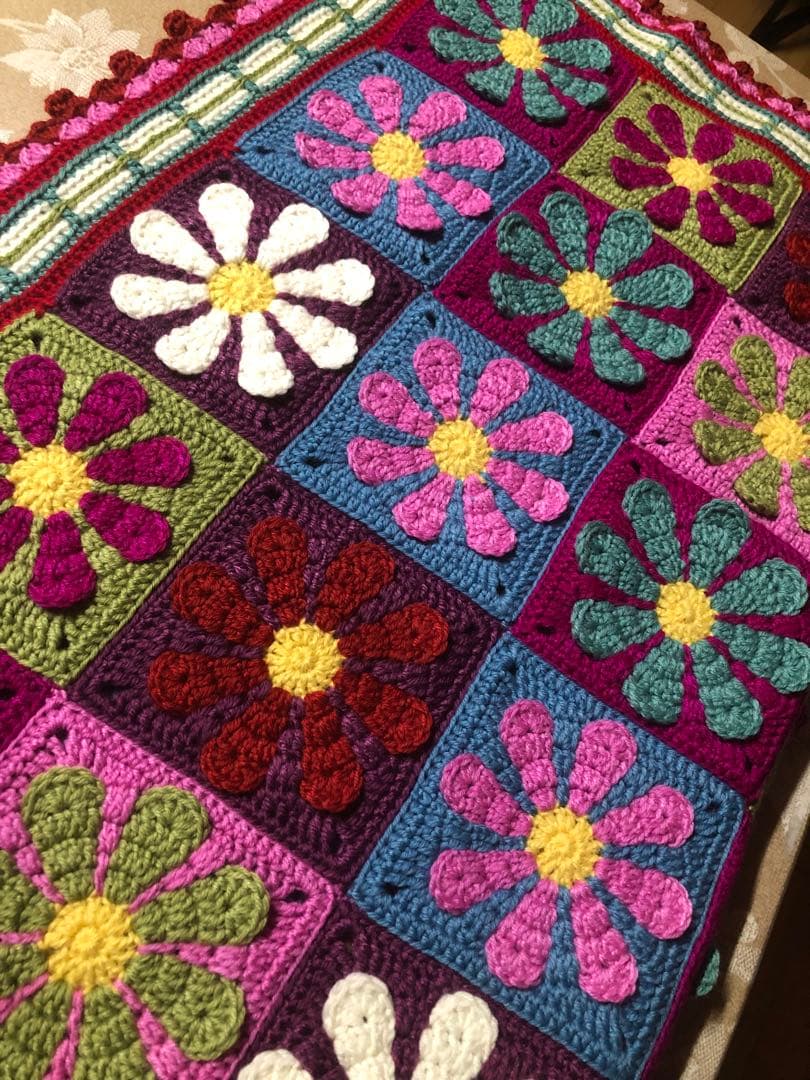 花モチーフレトロブランケット