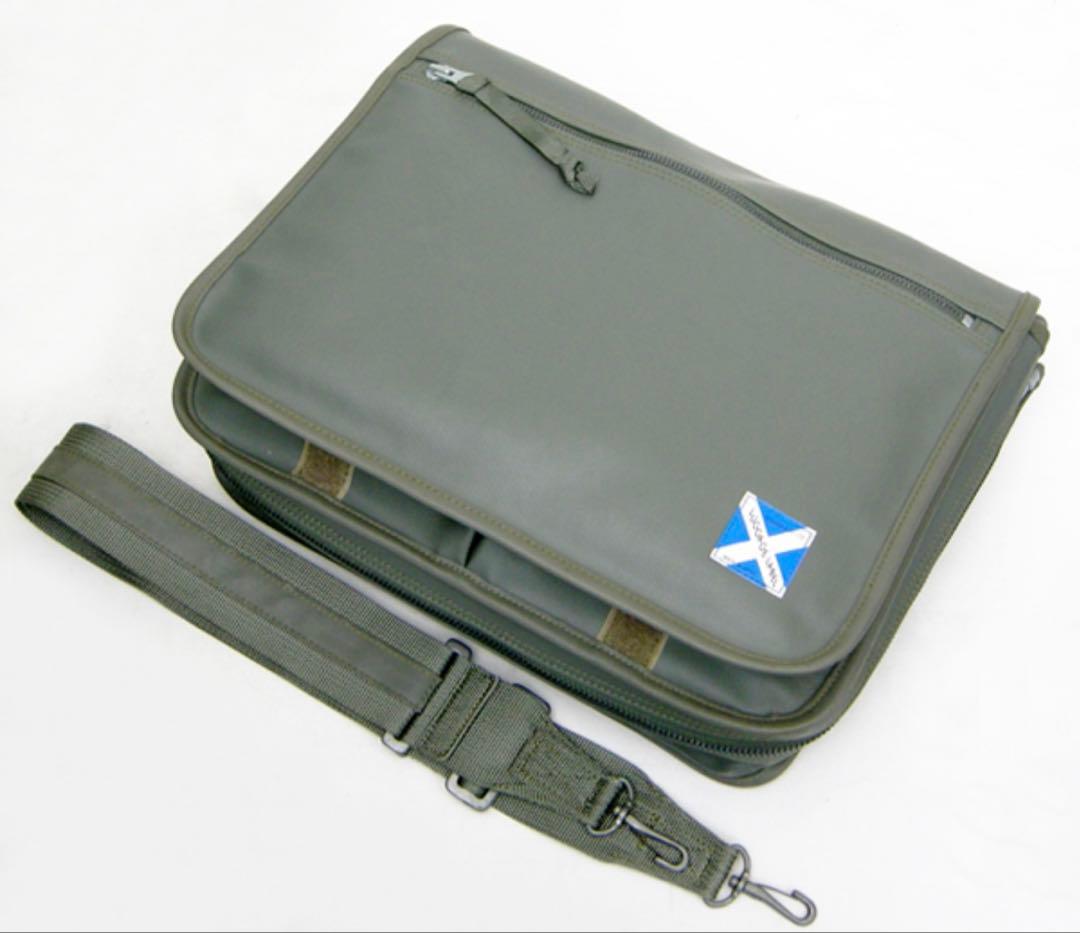 吉田カバン　ラゲッジレーベル　ニューライナー　ショルダーバッグ定価51,700円