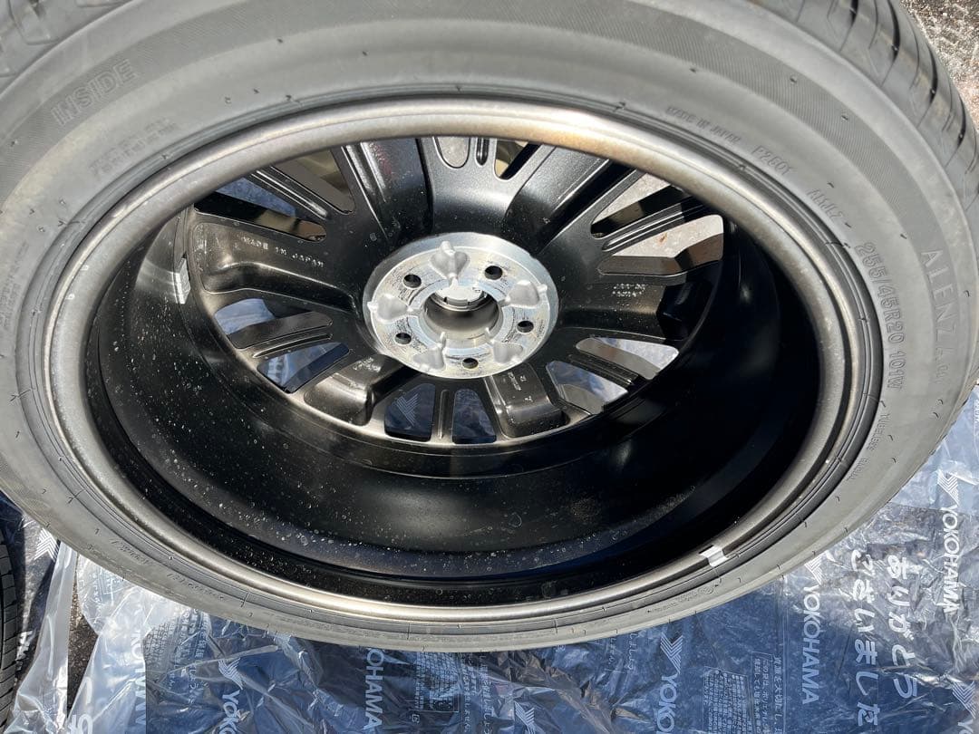 アウトランダーPHEV 純正20インチタイヤホイールセット　納車すぐに交換