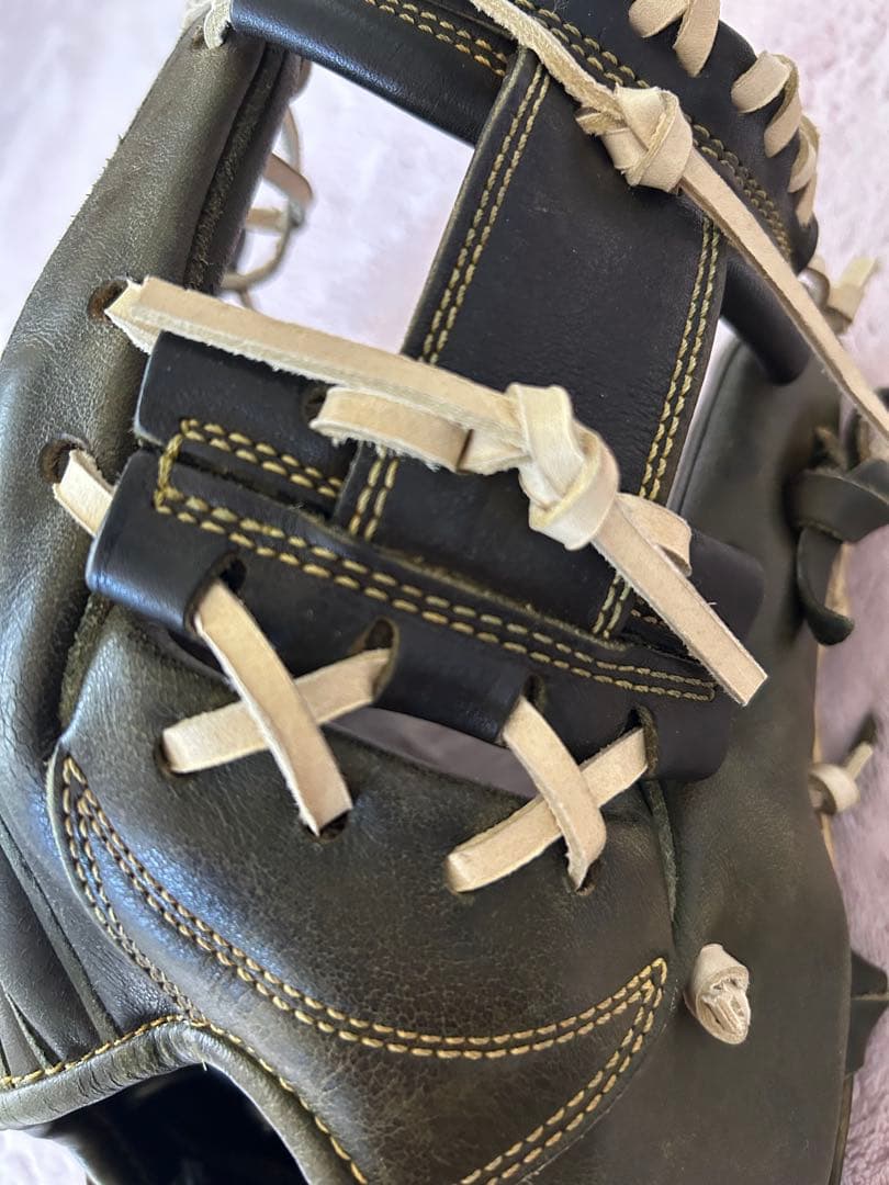 ドナイヤ　内野手 グローブ　リカラー　山田哲人