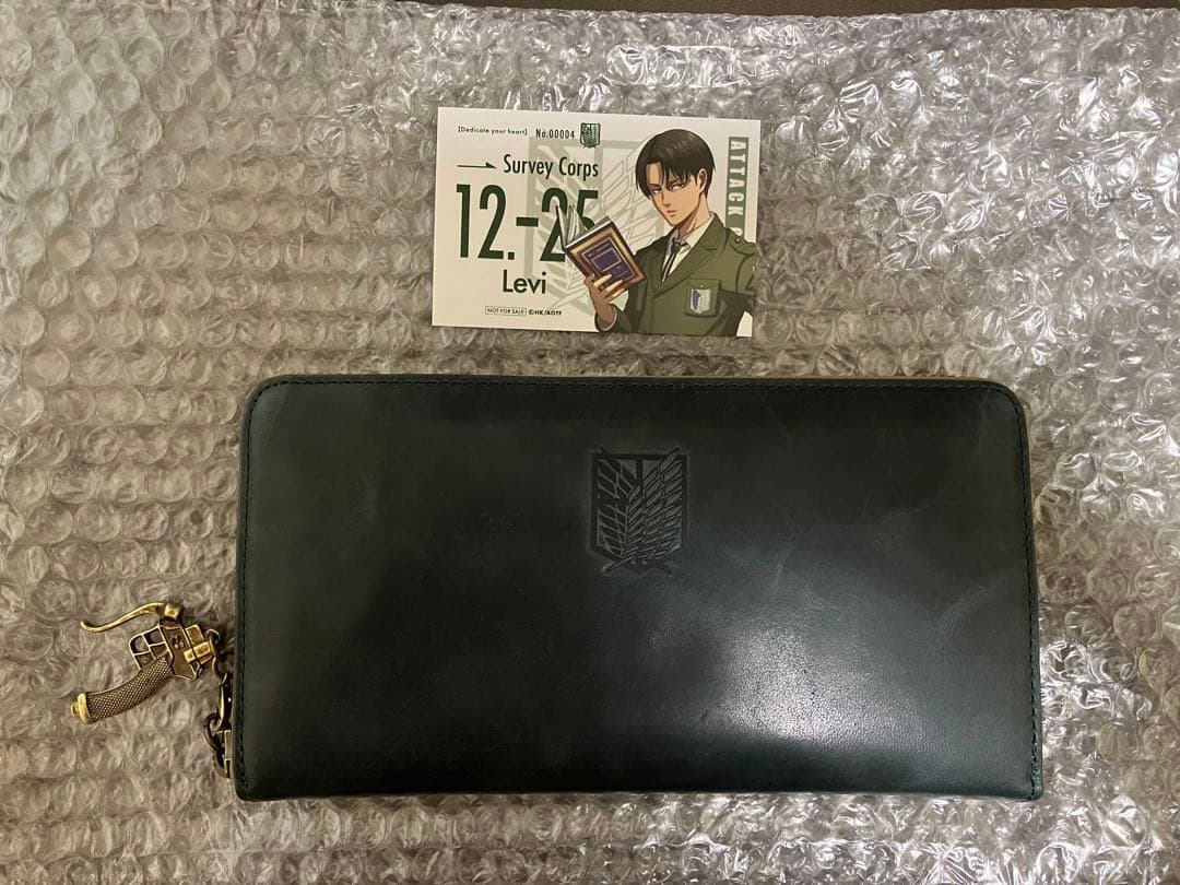 進撃の巨人 SOLWAコラボ レザーラウンドウォレット(長財布)グリーン
