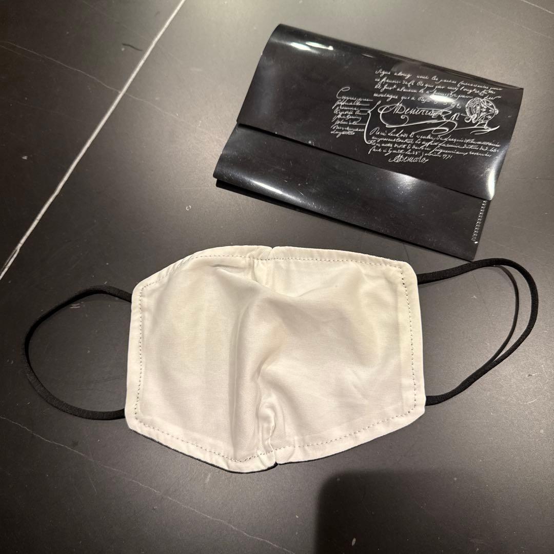 ベルルッティ　ノベルティ　マスク