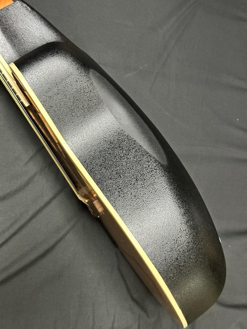 【美品】ハードケース付き　Ovation Applause AE147