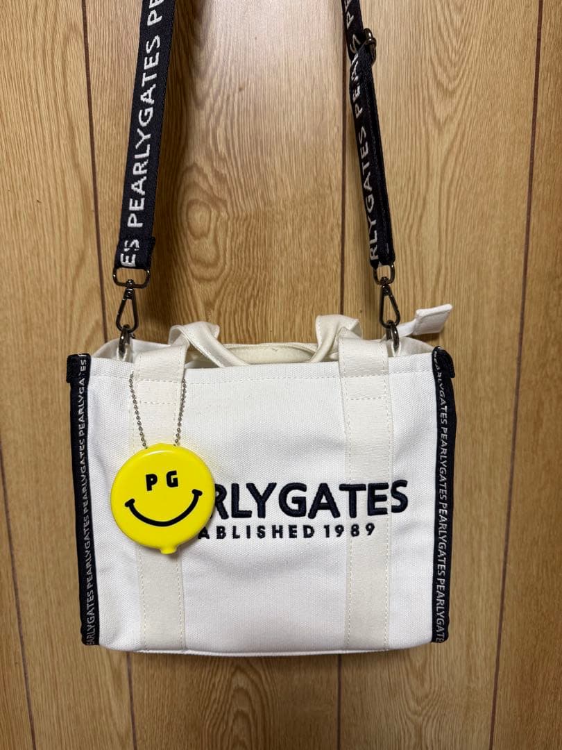 PEARLY GATES ロゴバッグ スマイリーチャーム付き