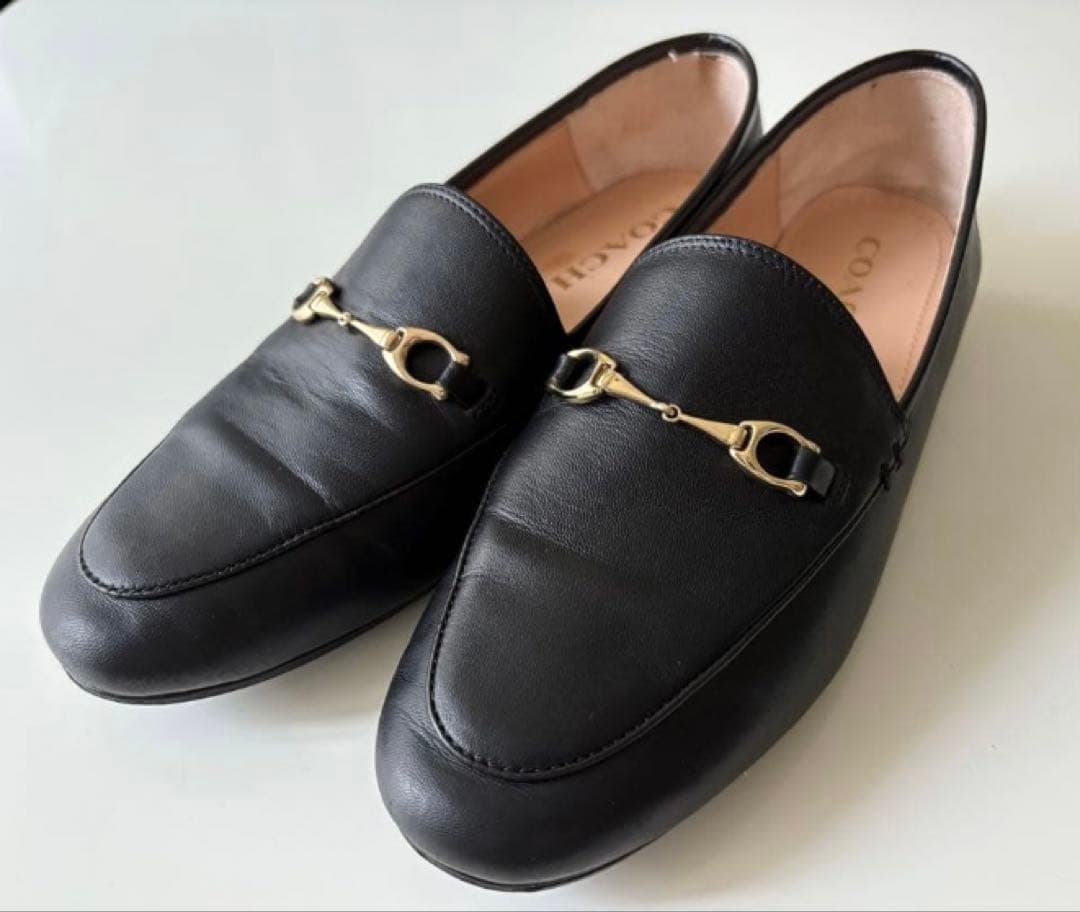 美品　COACH ブラックレザー ローファー（箱付）