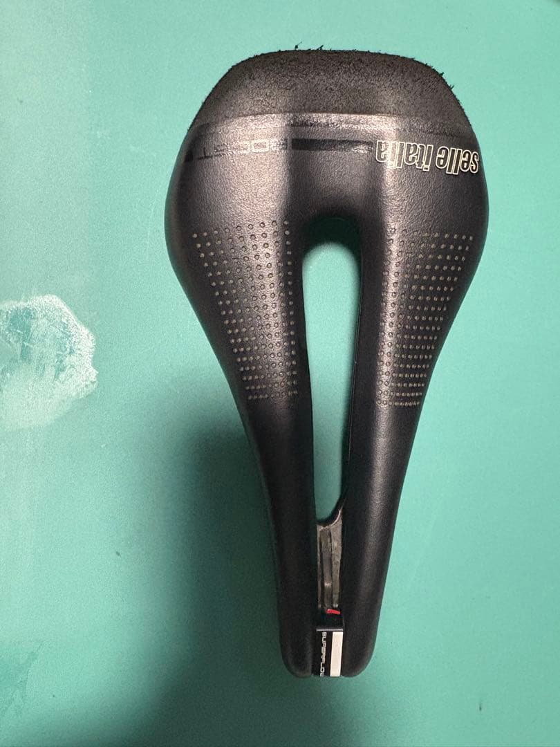 Selle Italia Novus Boost カーボンサドル ショートノーズ
