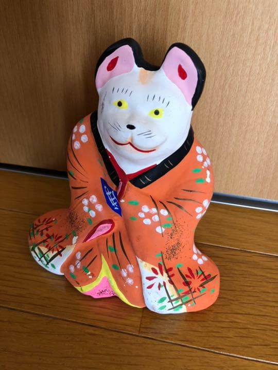 滋賀県の小幡土人形　小幡人形の猫娘