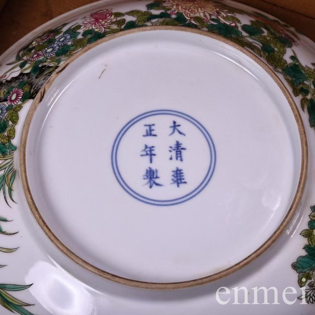 中国古美術・珍蔵粉彩・花鳥絵磁器の中皿・純手描き・木製箱付・置物・文房具・観賞皿