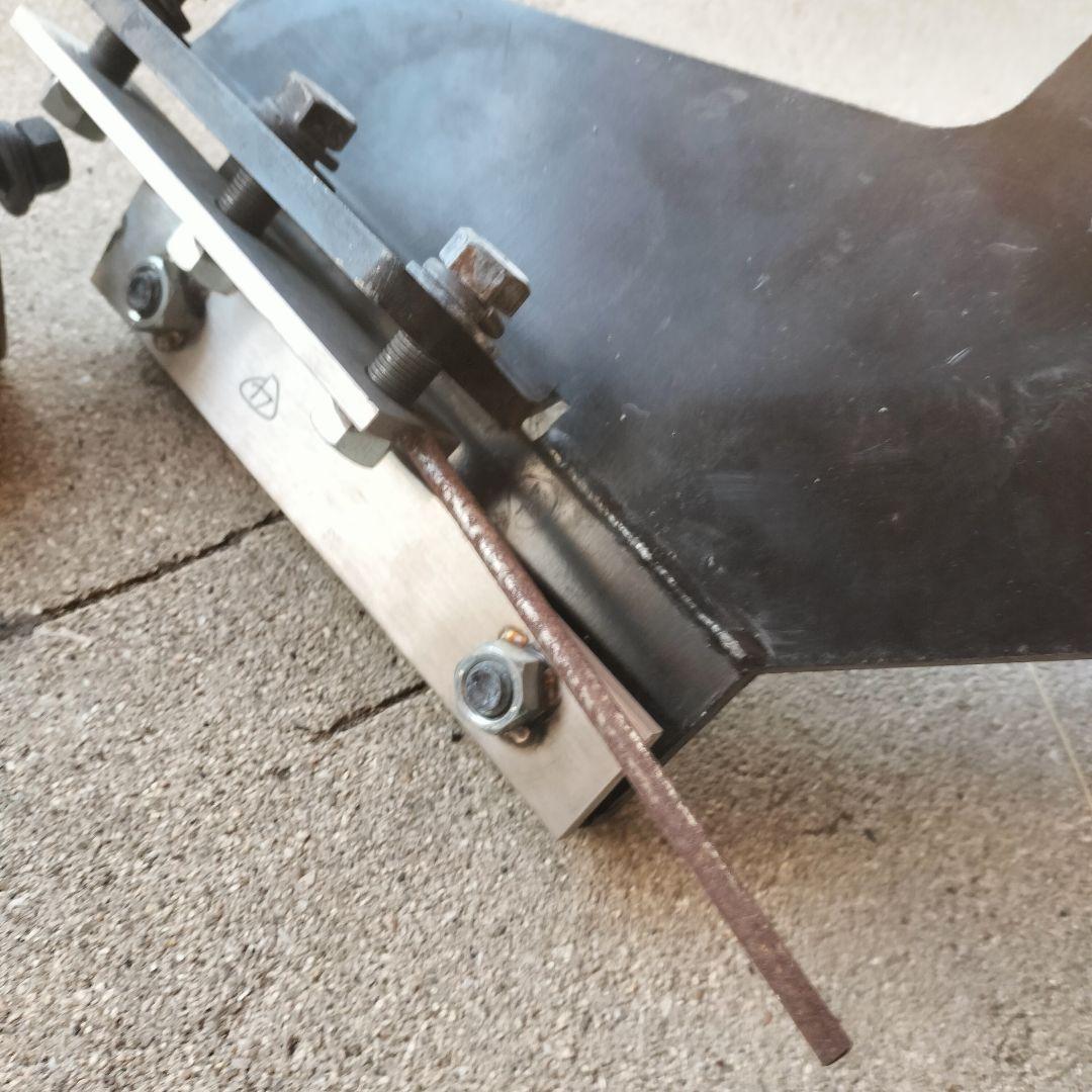 エクストレイトT31レーラー用ヒッチメンバー ボールマウント無し