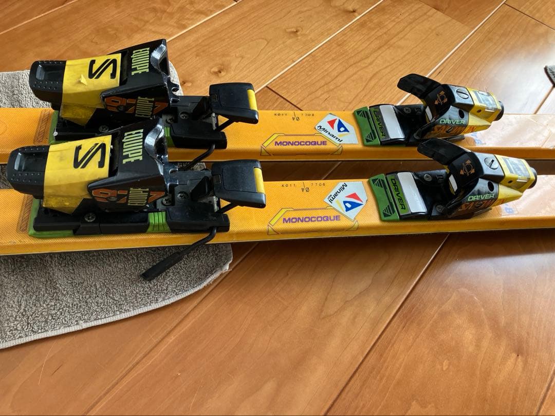 スキー板　サロモン　3S 205CM