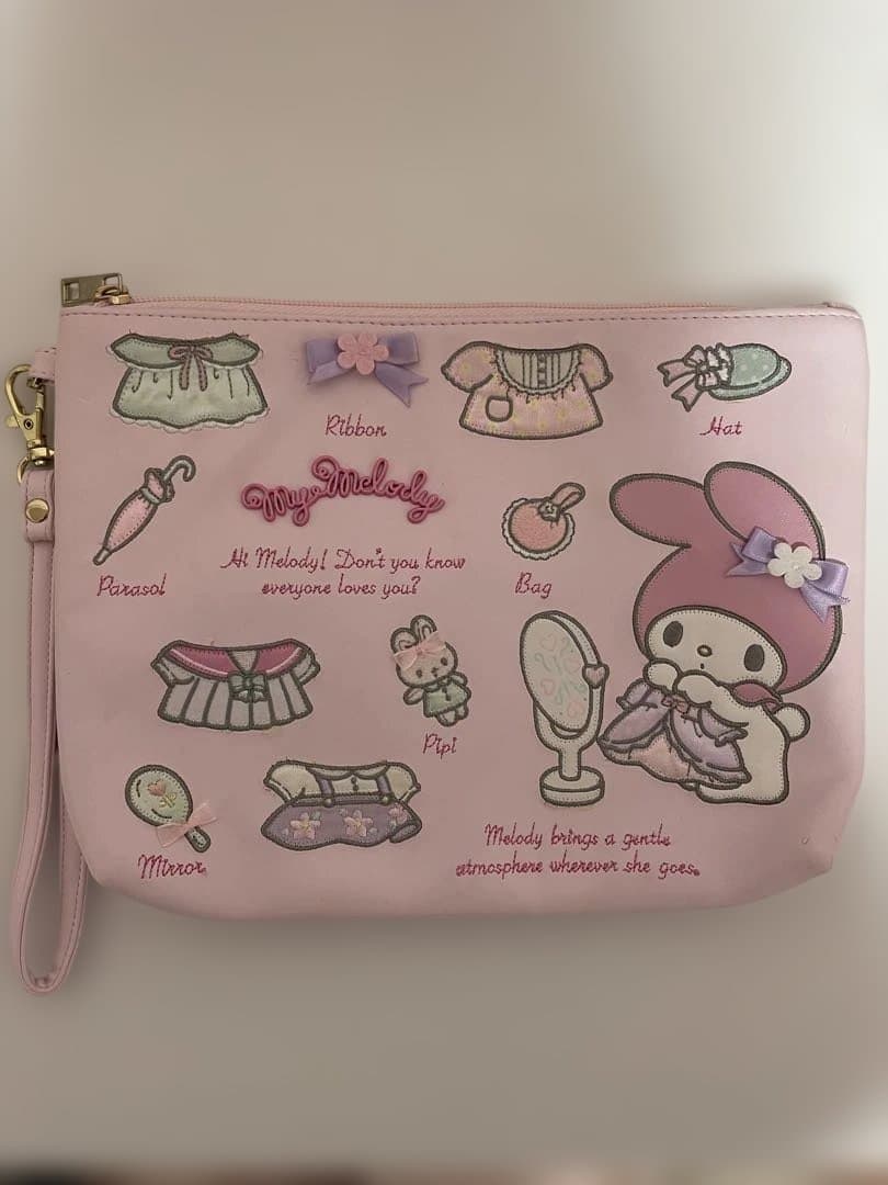 My Melody 大きめポーチ ピンクきせかえマイメロ⚠️破れあり