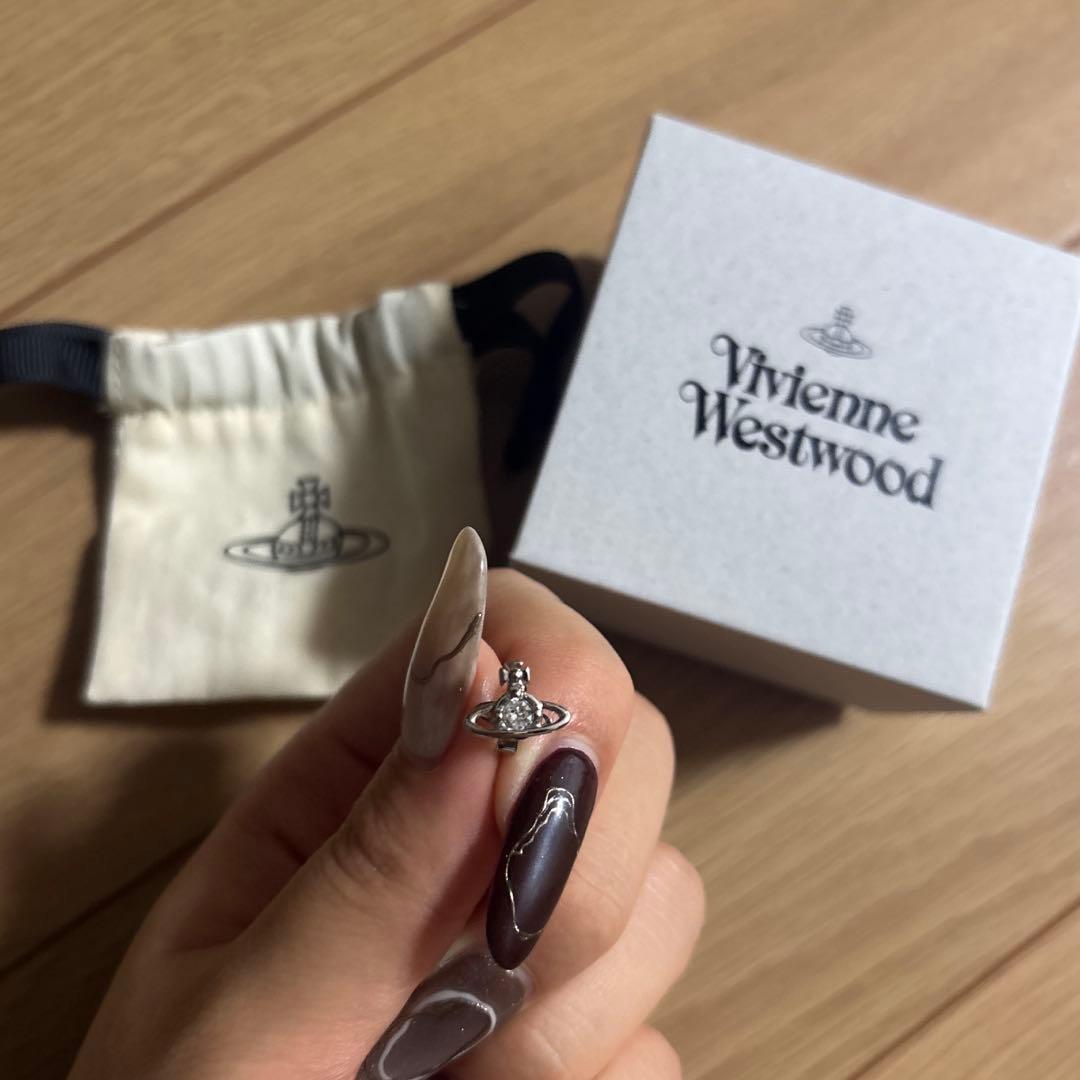 vivienne westwood シングルピアス 美品 箱あり