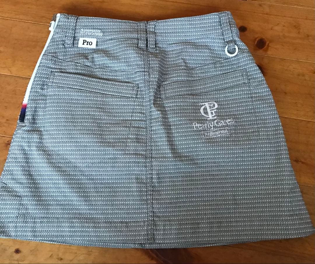 パーリーゲイツ　スカート　00 極美品2024