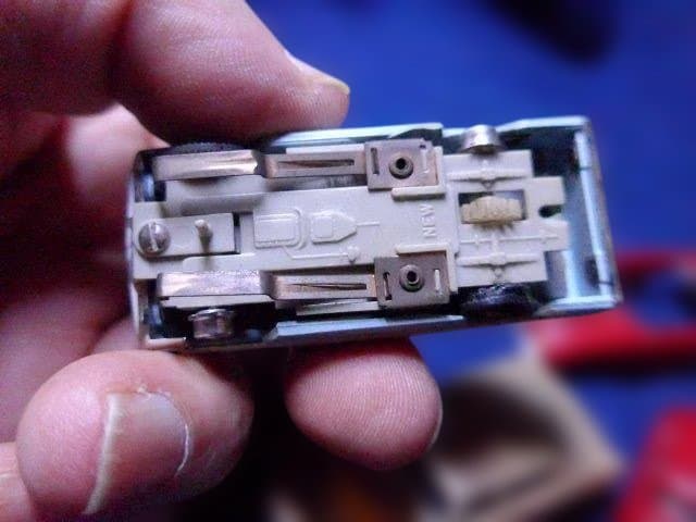 とても貴重なスロットルカー4台+1台（シャーシなし）ジャンク