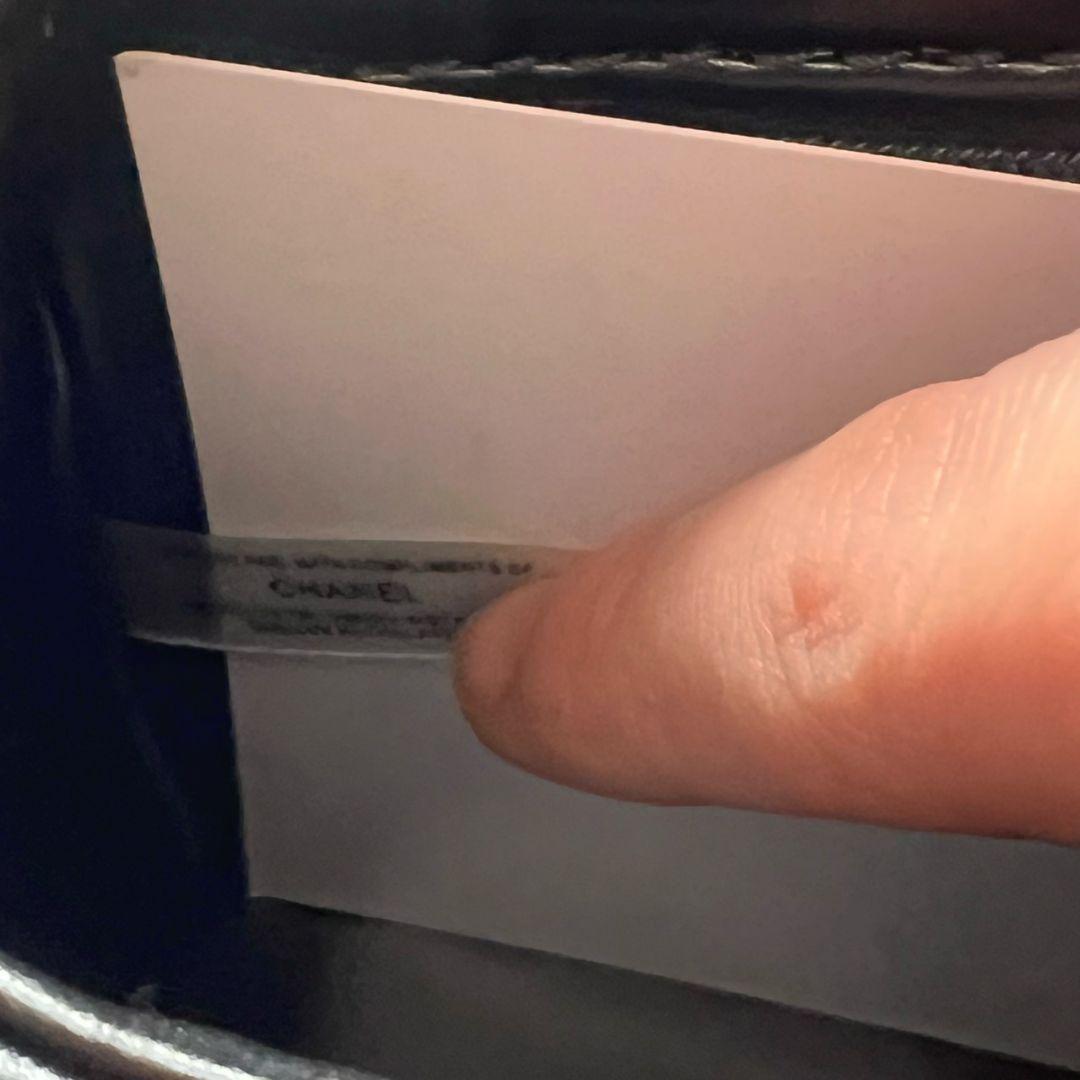 CHANEL ブラック ショルダー バッグ ハートチェーン ノベルティ