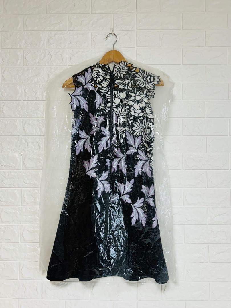 【最終価格】セルフポートレイトワンピース　ヴィヴィアンタム　シャンハイタン