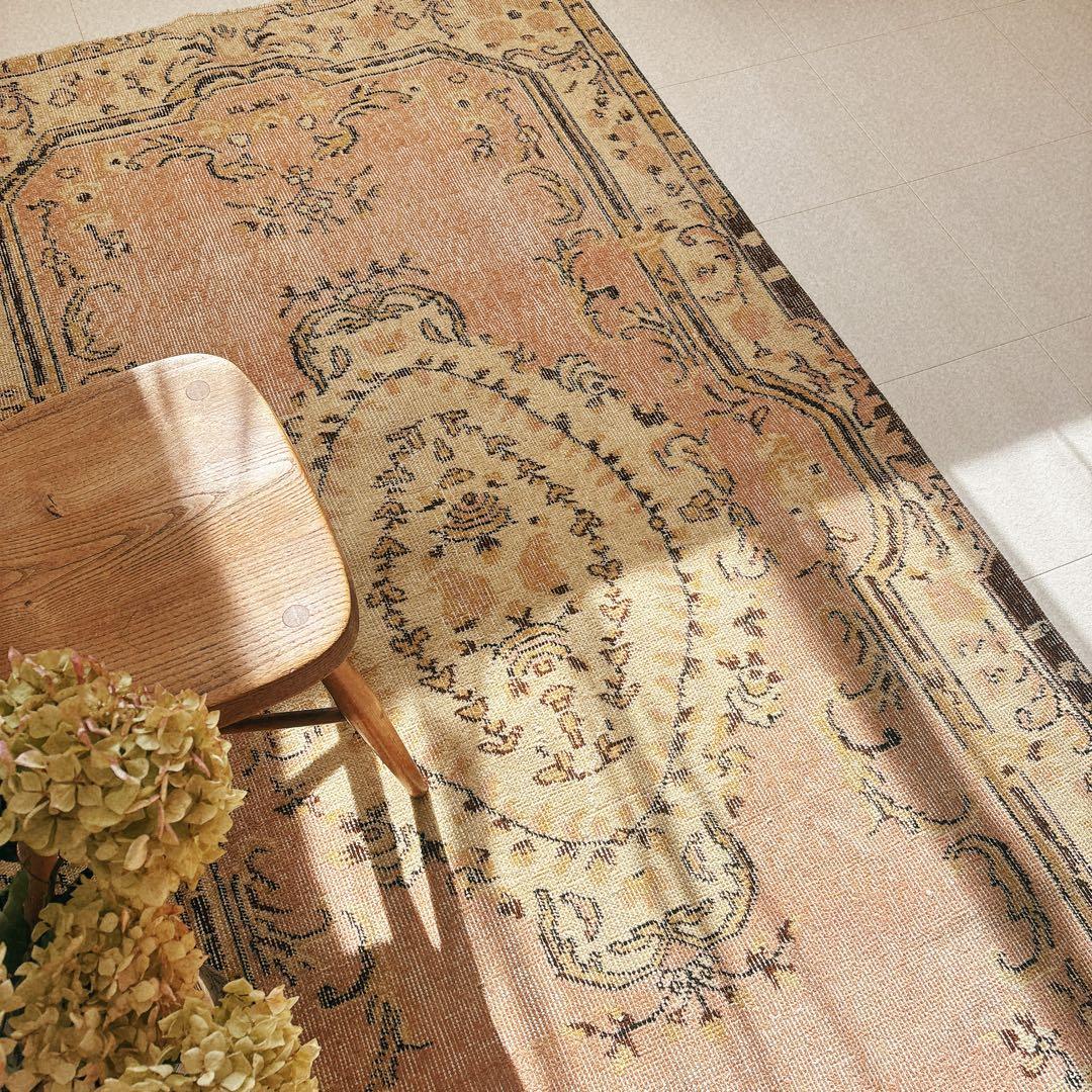 トルコ　ヴィンテージ ラグ　ピンク　ベージュ　ブラウン