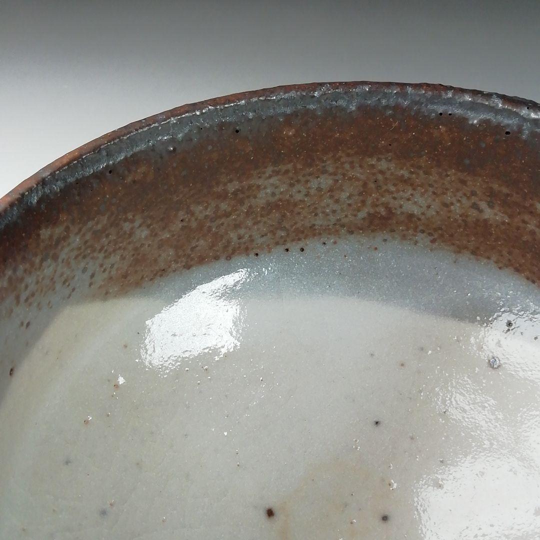 Ｔ５６８　茶碗　『志野茶碗』『安阿祢窯　栗木伎茶夫』　共箱　抹茶碗　茶道具