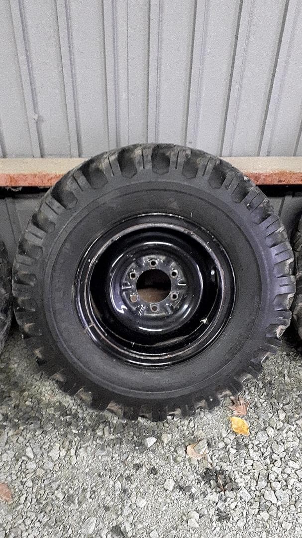 希少　鉄チン　リングホイール　ゲタタイヤ付き　ランドクルーザー70
