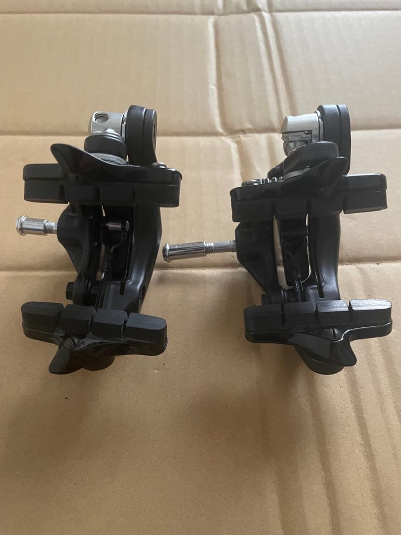 SHIMANO ULTEGRA BR-R8000 ブレーキキャリパー