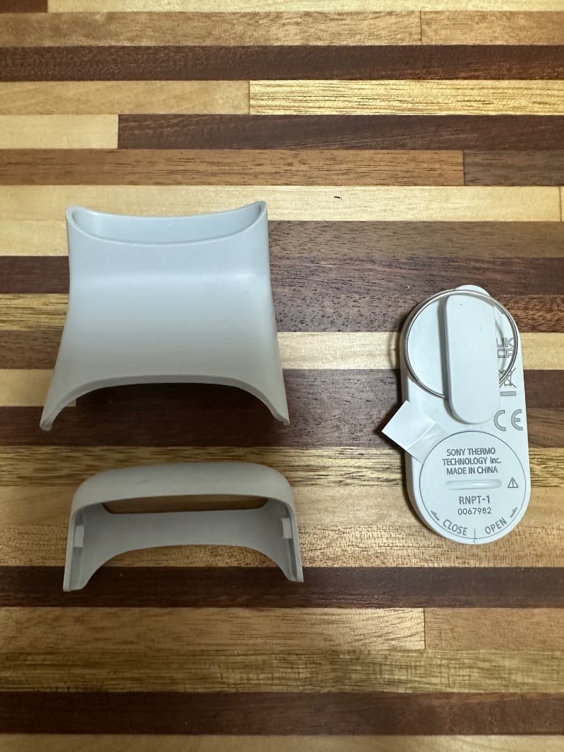 SONY REON POCKET5 箱にダメージあり