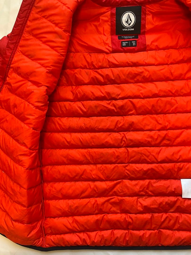 Volcom ダウンジャケット　Mサイズ